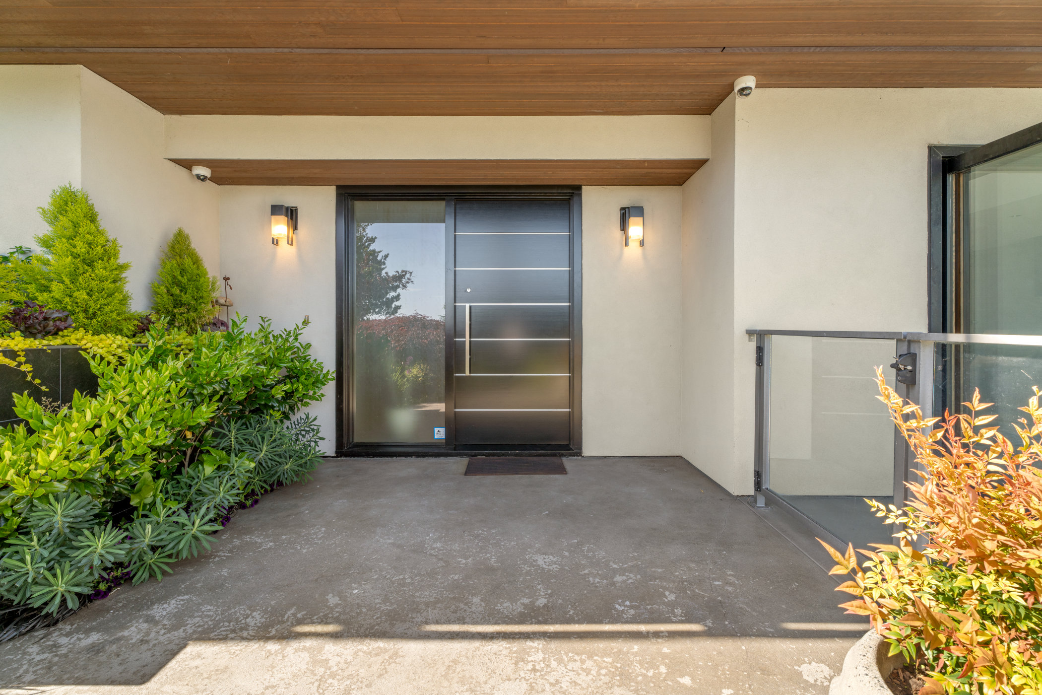 3389 Thompson Crescent